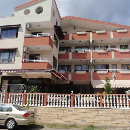 Aloe Apart Отель