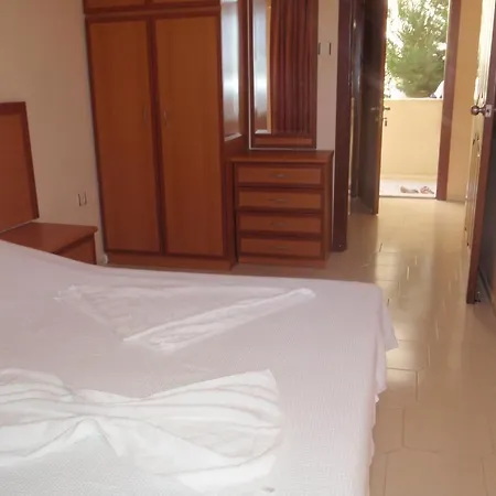 Aloe Apart 3*