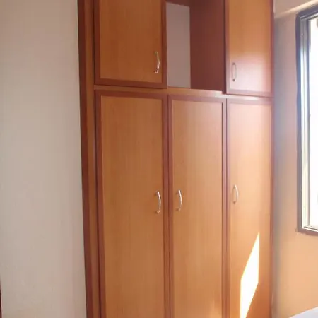 Aloe Apart Hotel 3*