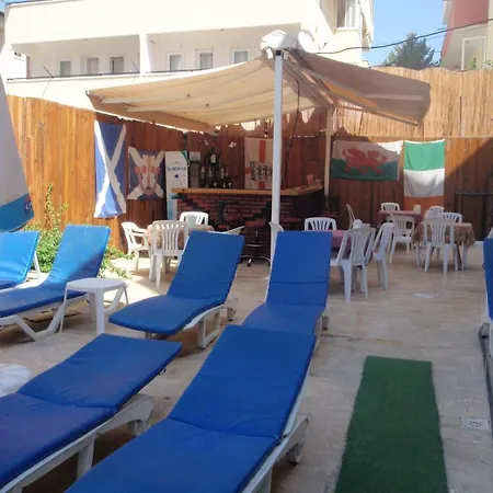 Aloe Apart מלון מרמריס